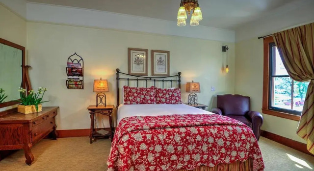 Sonoma Hotel, Забронировать Отель Сонома Wine Country - Northern California, рядом с Туристическое бюро округа Сонома-Вэлли