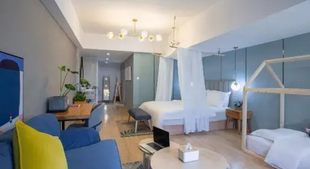 Семейный люкс Shiguangxu City View Hotel (Changjiang Road Subway Station Branch)