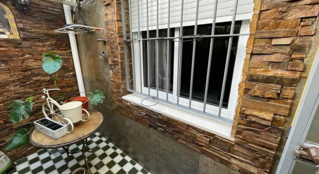 Precioso y renovado apartamento cerca de la playa