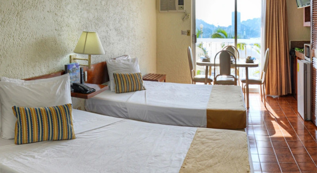 Двухместный номер Standard с балконом Alba Suites Acapulco