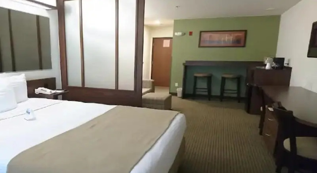 Четырёхместный номер Standard Microtel Inn and Suites by Wyndham Ciudad Juarez, US Consulate