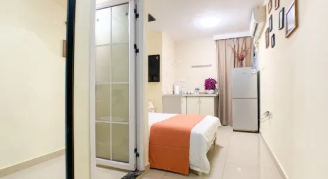 Люкс XingFuLi Service Apartment