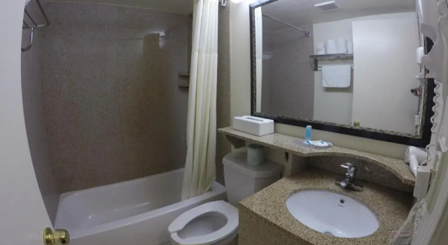 Номер Standard Rodeway Inn Point Pleasant Beach