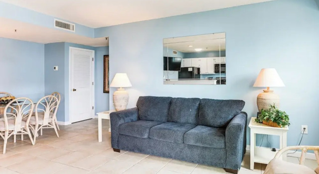Beachfront Condo w/ Pool at Myrtle Beach Resort!, Забронировать Апартаменты/квартира Апартаменты Южной Каролины, Апартаменты/квартира