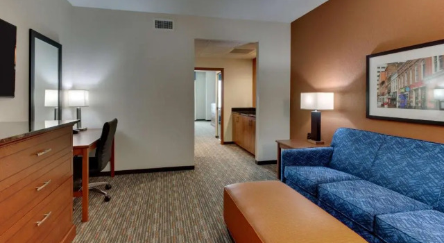 Двухместный люкс Drury Inn & Suites Knoxville West