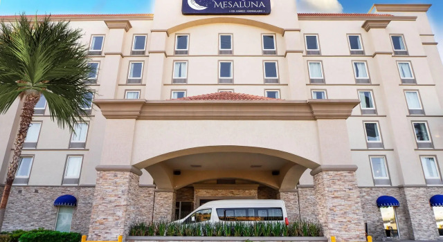 Hotel Mesaluna Near American Consulate, Book Hotel Hotels in Chihuahua with Parking, Parking