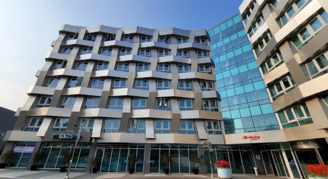 Chungchoho Best Hotel