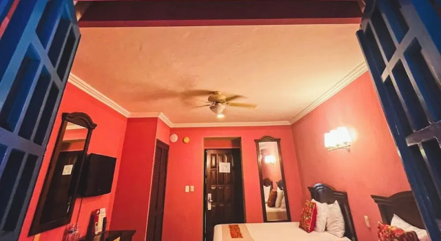 Camera quadrupla Standard Hotel Plaza Colonial