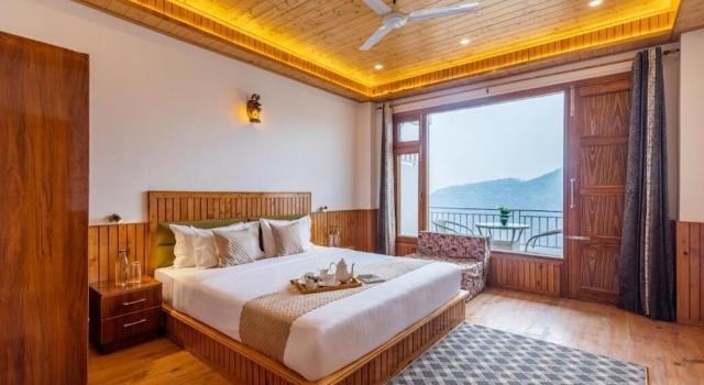 Querencia by Alaya Stays Pet-friendly 5-BHK Villa With Sunset & Hill Views, Забронировать Вилла Виллы штата Химачал-Прадеш, Вилла