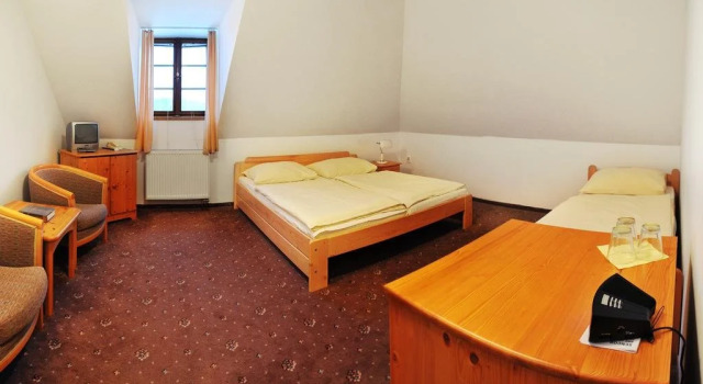 Mezinárodní centrum duchovní obnovy, Rezerwuj Hotel Hejnice Jizera Mountains