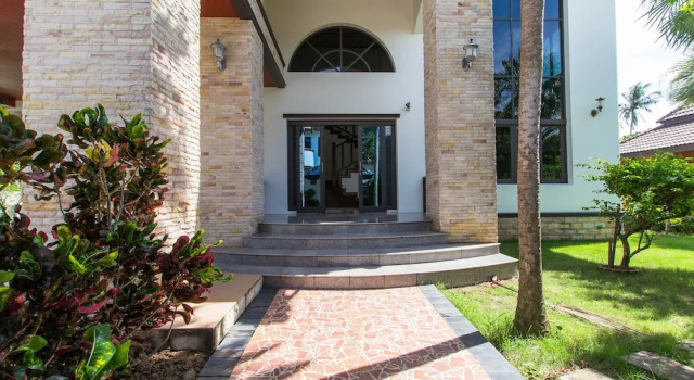 Serisa 3 Bedrooms Pool Villa 500Sqm