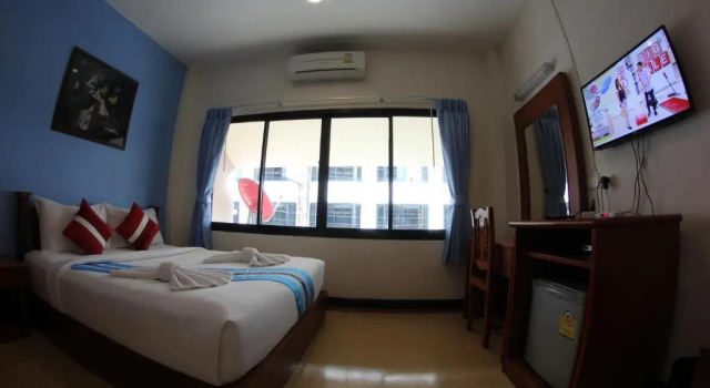 Двухместный номер Deluxe Myplace@Surat Hotel