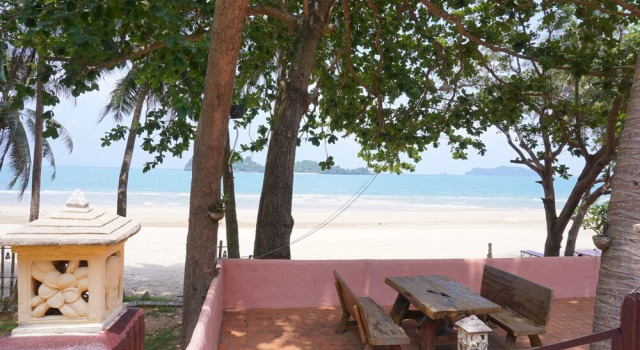 Yaravee Beach and Resort