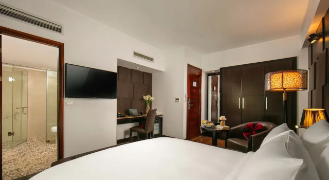 Двухместный номер Premium La Nueva Boutique Hotel Hanoi & Spa