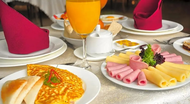 Трёхместный номер Classic Kingdom Hotel