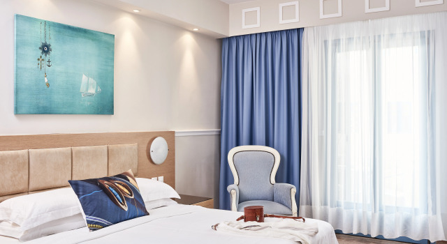 Lagos Mare Hotel