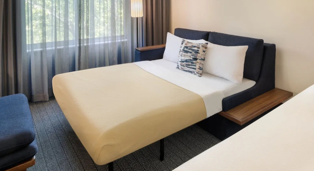 Двухместный номер Standard Courtyard Edison Woodbridge