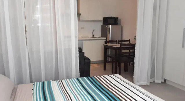 Azure Urban Resort South Paranaque Beach View Unit- Newly Renovated - Near Airport Near SM Bicutan, Забронировать Апарт-отель Манила Столичный регион
