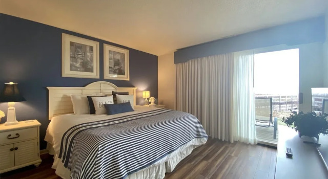 The Shores Lake View Condo Unit 5638, Book Lejlighed Acme Michigan