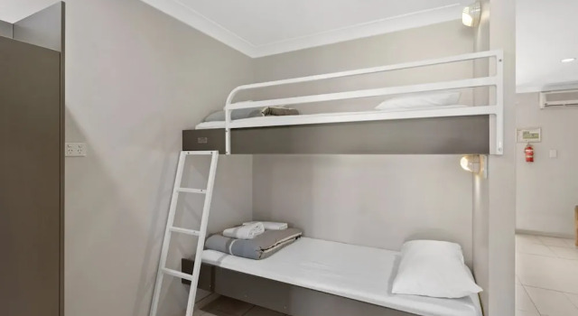 Номер Deluxe c 1 комнатой с балконом Discovery Parks - Fraser Street, Hervey Bay
