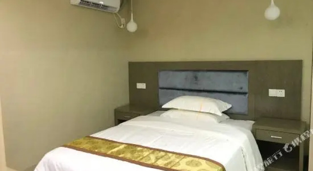Huiyun Business Hotel
