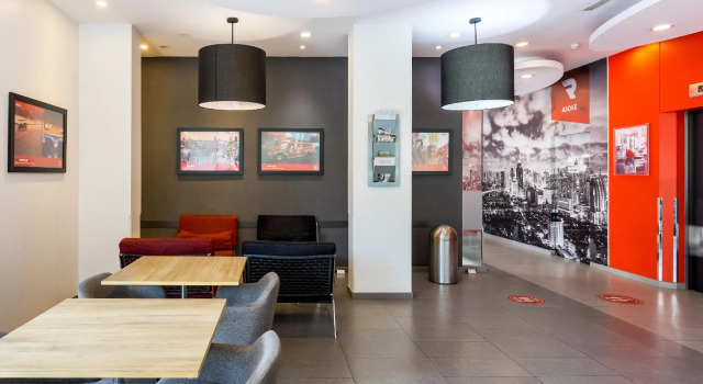 Easy Planet Bangkok Asoke