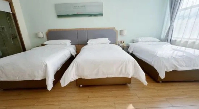 Трёхместный люкс Vienna 3 Best Hotel (Baotou BaoGang)