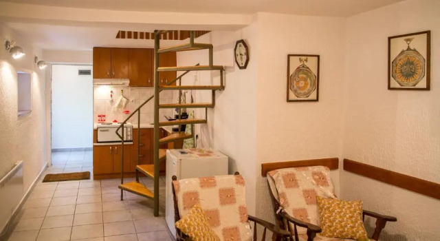 Коттедж с 2 комнатами Apartment Azur