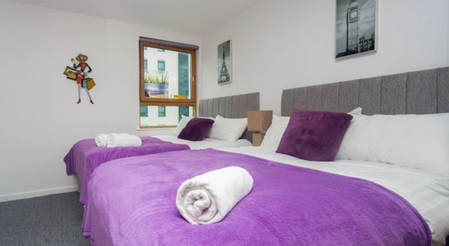 Live in Leeds City Apartments, Varaa Huoneisto Asunnot kohteessa Merseyside, Huoneisto