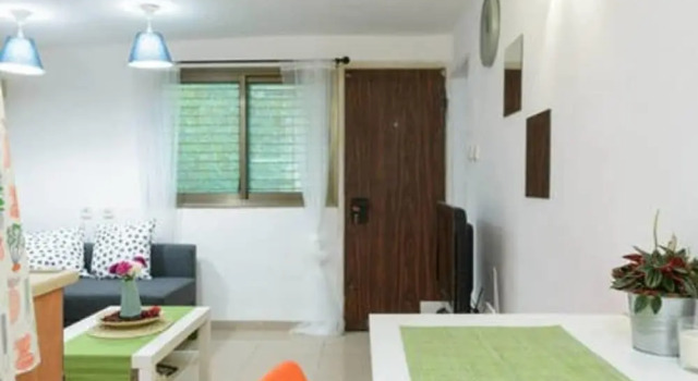 NHE Perfectly Located Apartment TLV, Забронировать Апартаменты/квартира Отели Тель-Авива с завтраком, рядом с Пляж Иерусалим, Завтраки