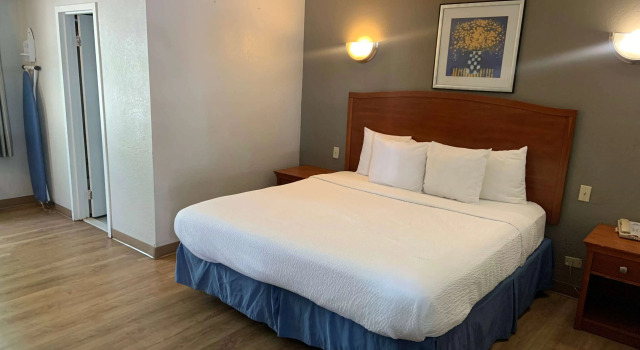Days Inn Elmsford, Foglalás Mini-szálloda White Plains Westchester County