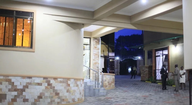 Marie's Royale Hotel