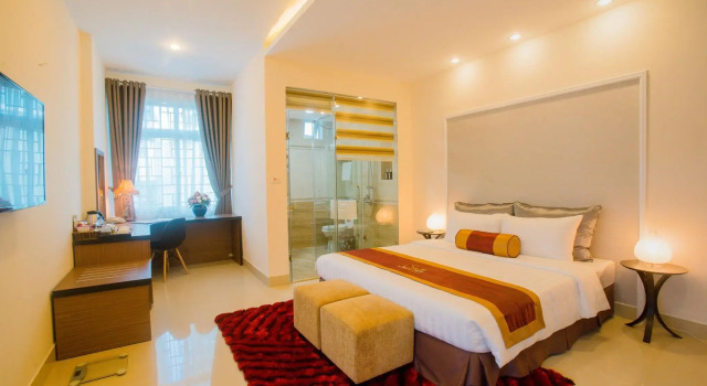 Люкс Smile Hotel