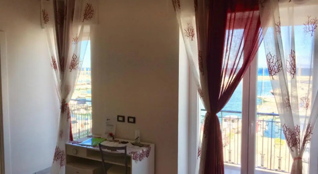 LIsola Del Postino Rooms, Reserva ahora Hotel Procida Procida