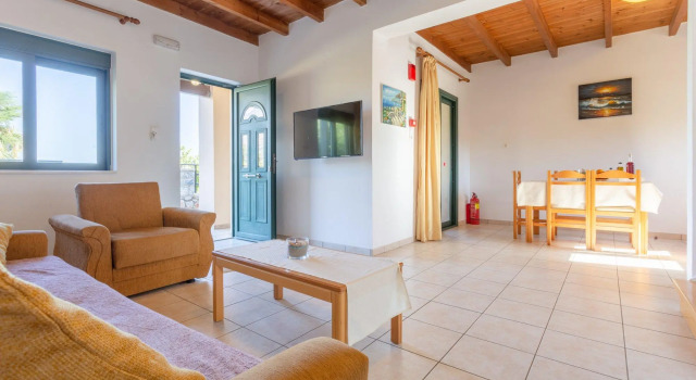 Spiros Beach Villa Large Private Pool Walk to Beach Sea Views A C Wifi Car Not Required - 971