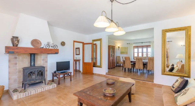 Angigal in Manacor With 4 Bedrooms and 3 Bathrooms