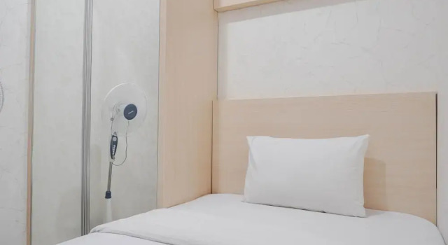 Апартаменты Comfort And Warm 2Br At Parkland Avenue Apartment