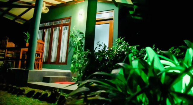 Jungle Edge Bungalow Udawalawe