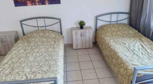 Apartment With Balcony, Neuss, Забронировать Апартаменты/квартира Нойс Северный Рейн-Вестфалия, рядом с Rheinpark-Center Neuss