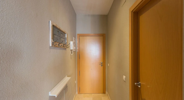 Студия Estudio Postigo Centro con balcón