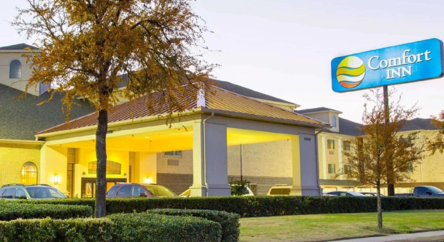 Двухместный номер Business Comfort Inn DFW North-Irving