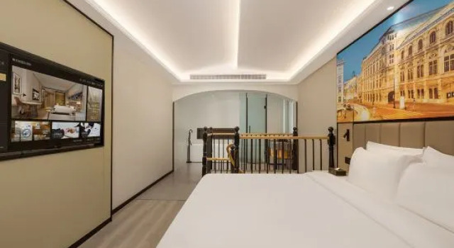 Двухместный люкс Deluxe Vienna International 5.0 Hotel Dujiangyan Irrigation Project Branch