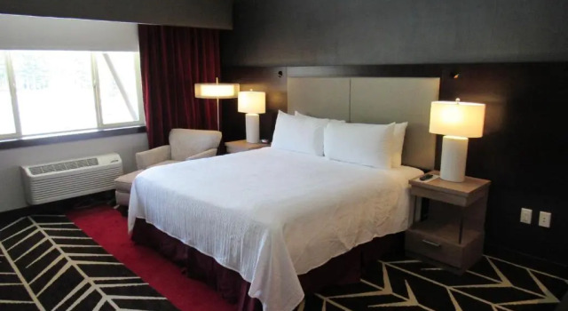 Номер Standard Little Creek Casino Resort
