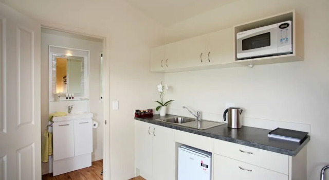 Коттедж Standard Auckland Country Cottages