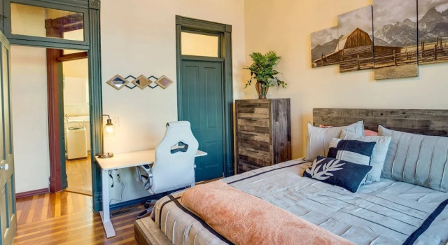 Апартаменты Downtown Montrose Apartment, 12 Mi to Natl Park!
