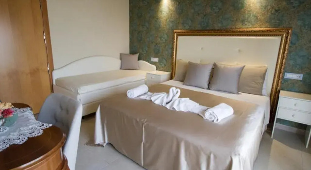 Трёхместный номер Standard с видом на море Hotel Lady Mary