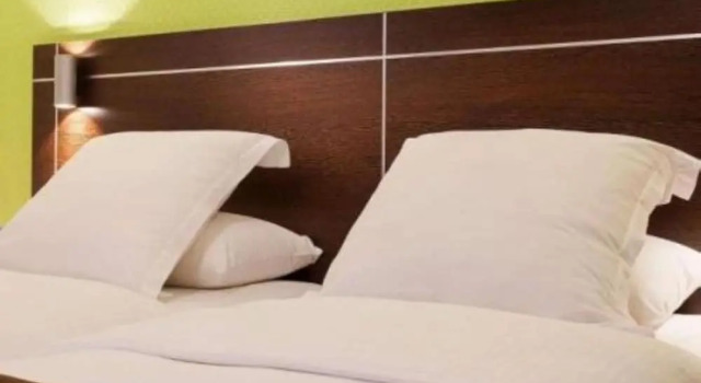 Трёхместный номер Standard Enzo Hotel Brétigny