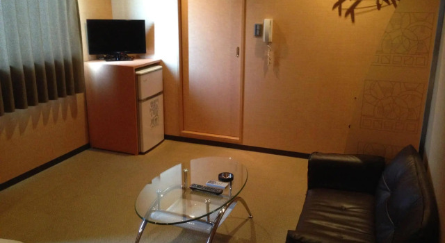 Uehonmachi Plaza Hotel - Adult Only, Забронировать Отель Сакаи Осака, рядом с TKX Corporation