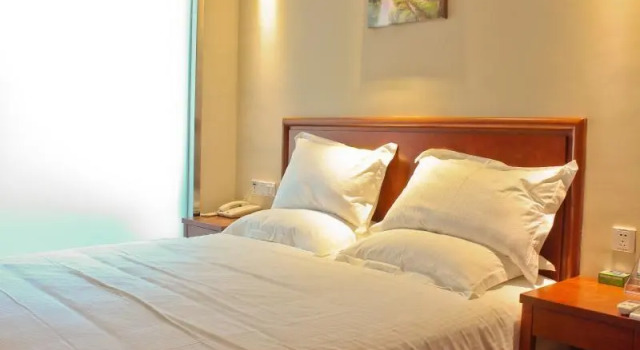 Двухместный номер Standard GreenTree Inn Hefei Beijing Road Express Hotel