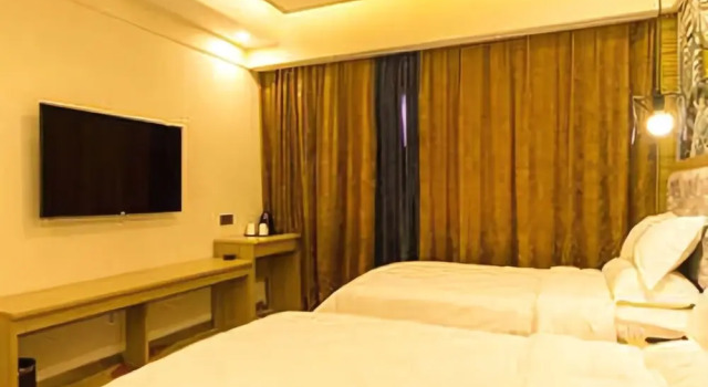 Aide Fashion Hotel Zhengzhou, Rezervovat Hotel Čeng-čou Henan